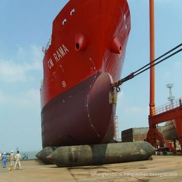 Airbag de navire flottant et classeur utilisé pour le bateau près du dock